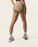 Seamless Short Ecru
